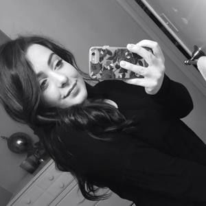 Meet your Posher, Sylvia